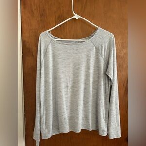 Gym cover top with slit in back